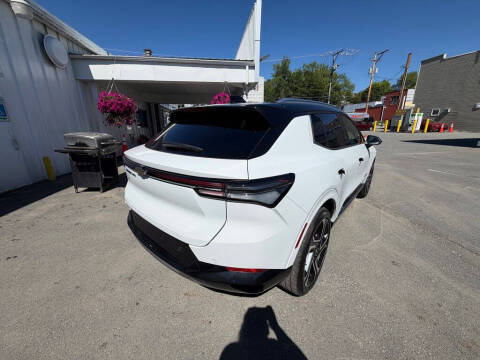 2026 Chevrolet Equinox EV LT 2