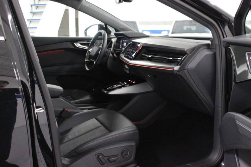 2023 Audi Q4 e-tron Premium Plus 40