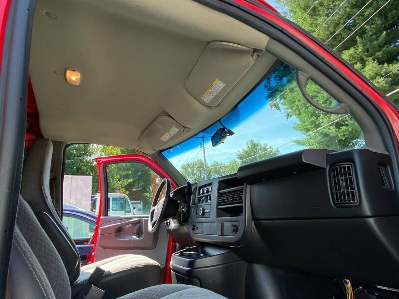 2015 GMC Savana 3500