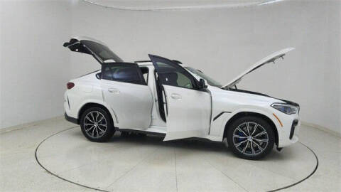 2023 BMW X6 xDrive40i