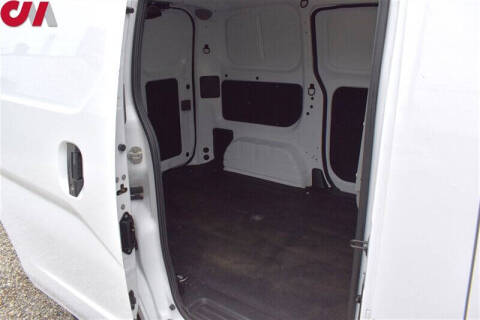 2021 Nissan NV200 SV