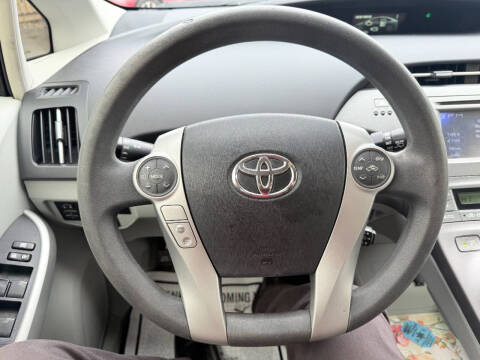 2014 Toyota Prius Five