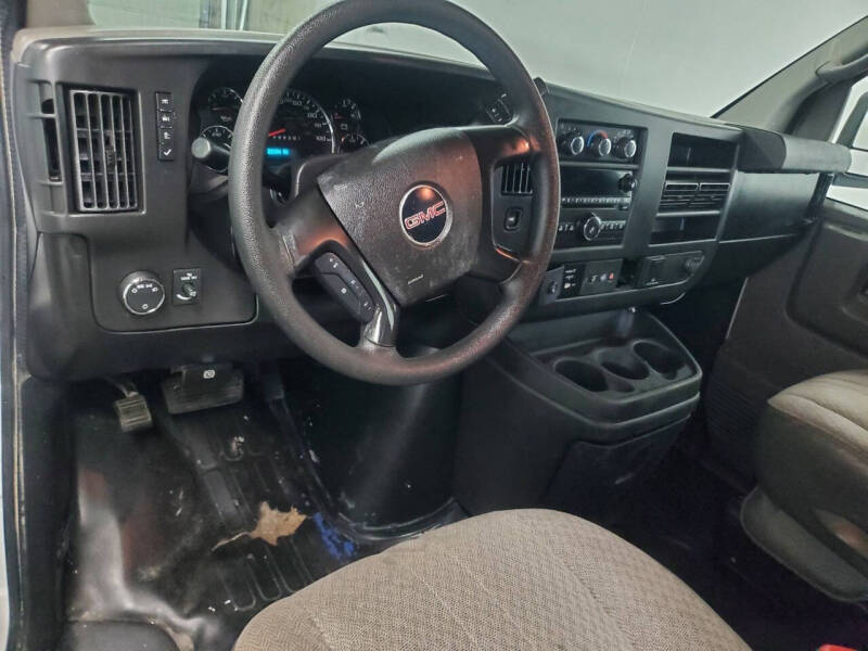 2015 GMC Savana 2500