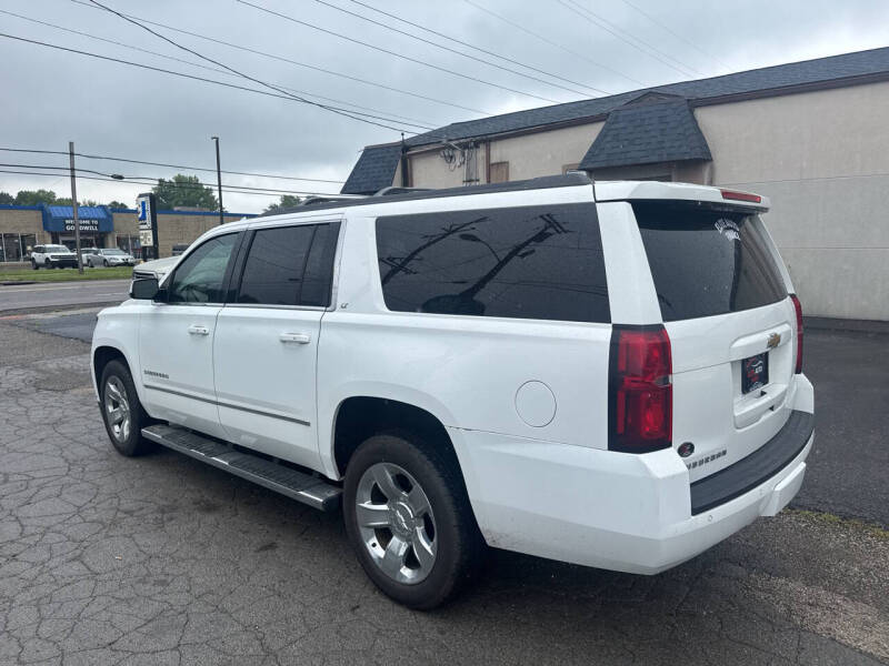 2016 Chevrolet Suburban LT