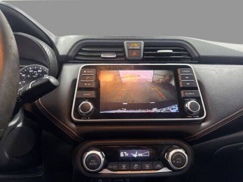 2020 Nissan Versa SR