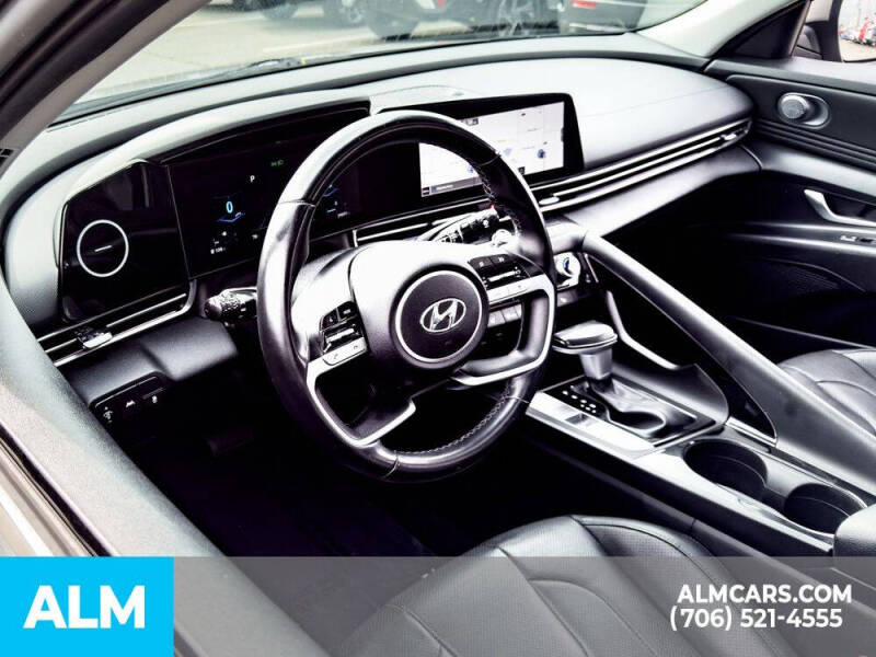 2022 Hyundai Elantra
