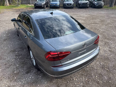2017 Volkswagen Passat 1.8T SE