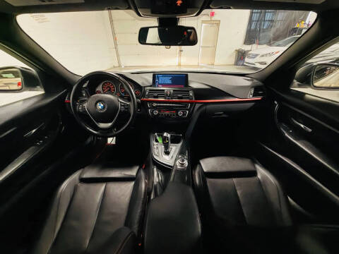 2013 BMW 3 Series 328i