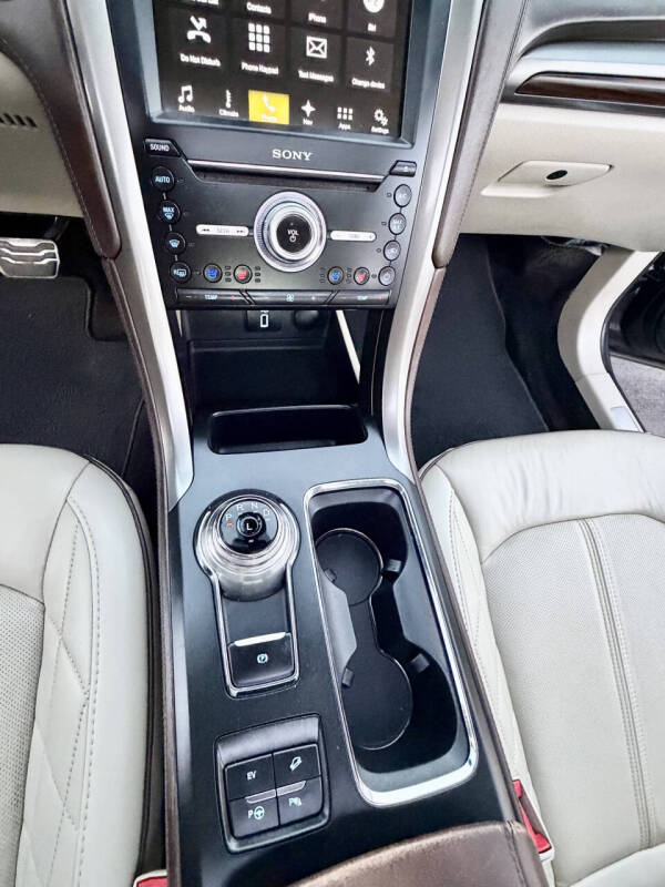 2017 Ford Fusion Energi Platinum