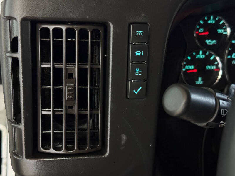 2018 Chevrolet Express 2500