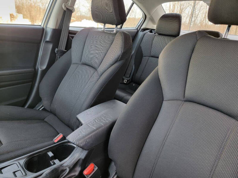 2019 Subaru Impreza 2.0i