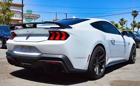 2025 Ford Mustang Dark Horse