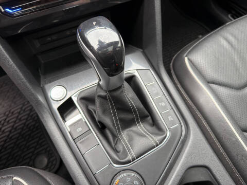 2022 Volkswagen Tiguan SEL R-Line 4Motion