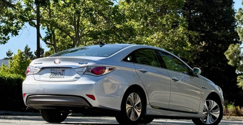 2015 Hyundai Sonata Hybrid Limited