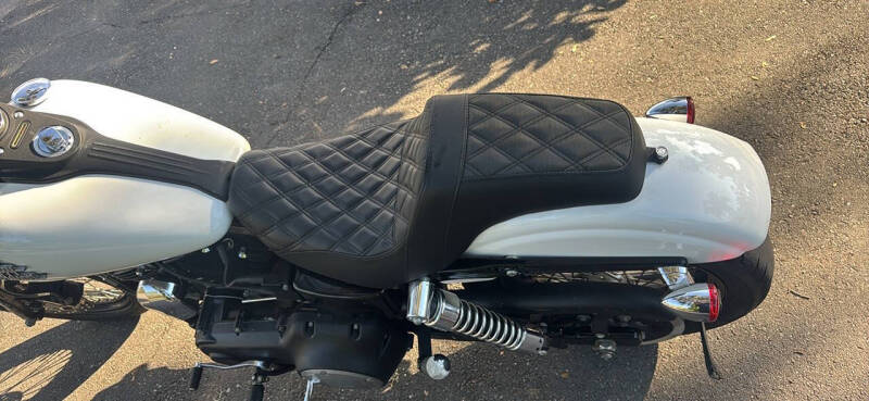 2016 Harley-Davidson Dyna Street Bob