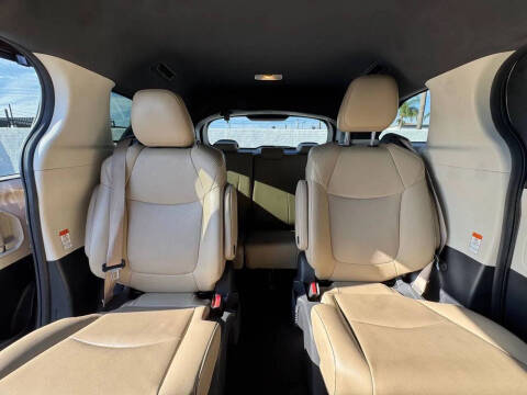 2021 Toyota Sienna