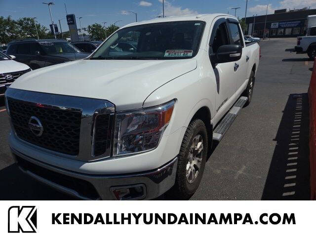 2018 Nissan Titan SV