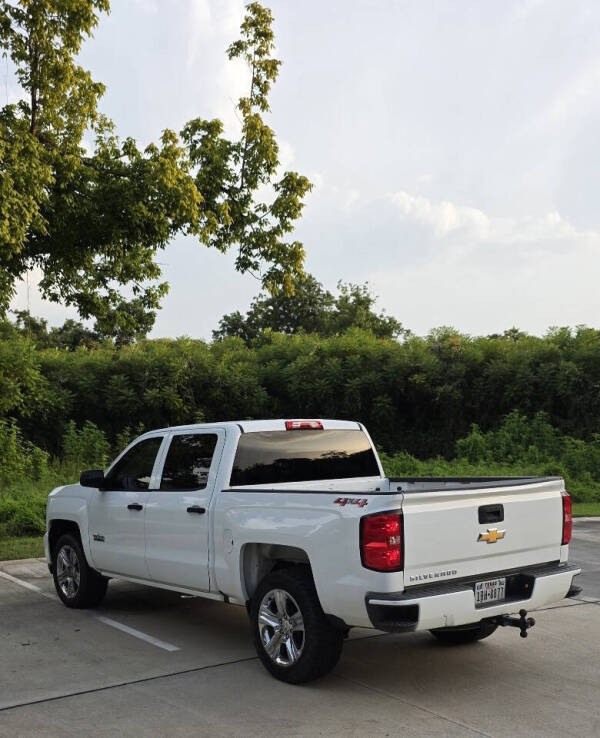 2018 Chevrolet Silverado 1500 Custom