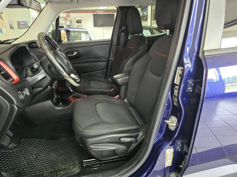 2016 Jeep Renegade Trailhawk