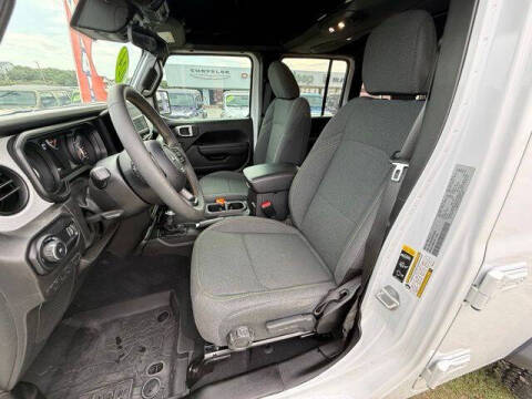 2024 Jeep Wrangler Sport S
