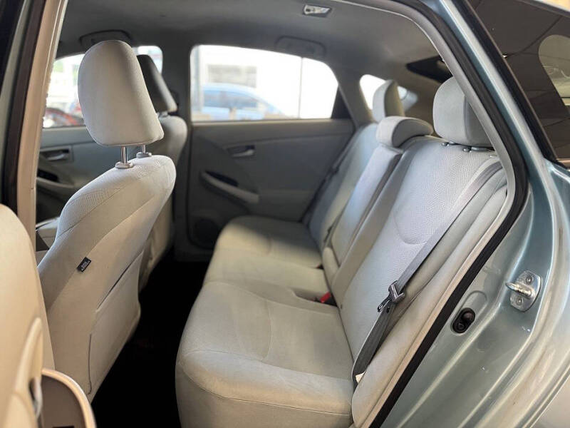 2013 Toyota Prius Two