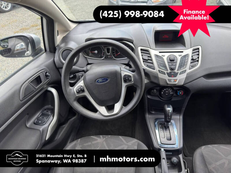 2013 Ford Fiesta SE