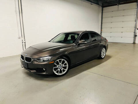 2013 BMW 3 Series 320i
