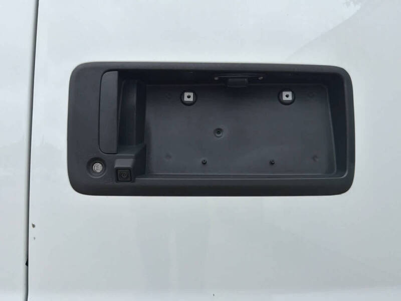 2024 Chevrolet Express 2500