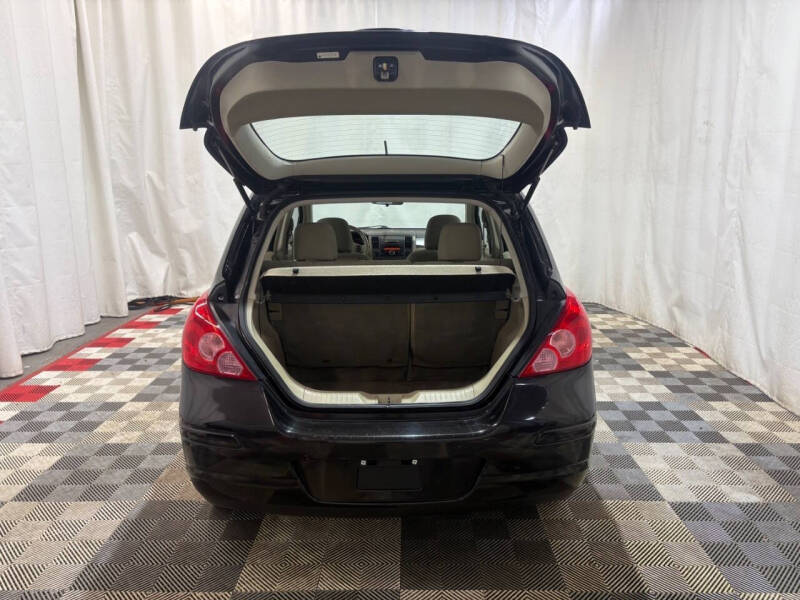 2012 Nissan Versa 1.8 S