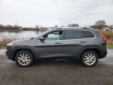 2014 Jeep Cherokee for sale at Metacom Auto Sales Inc in Warren RI