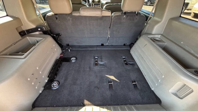 2004 HUMMER H2