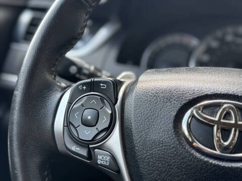 2012 Toyota Camry SE V6