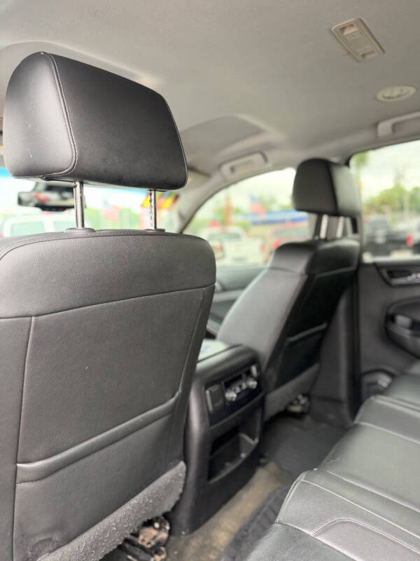 2018 Chevrolet Suburban LT