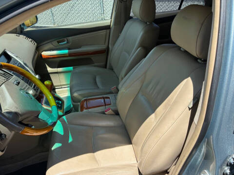 2004 Lexus RX 330