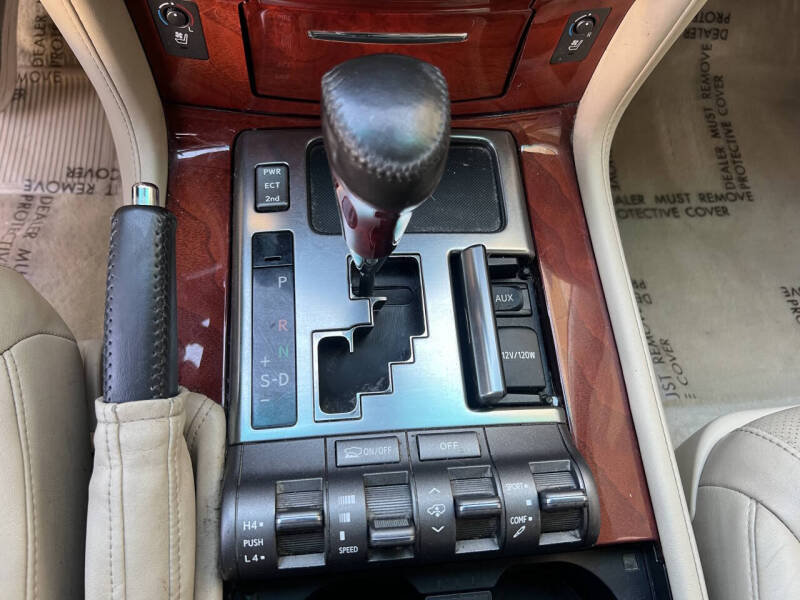 2009 Lexus LX 570
