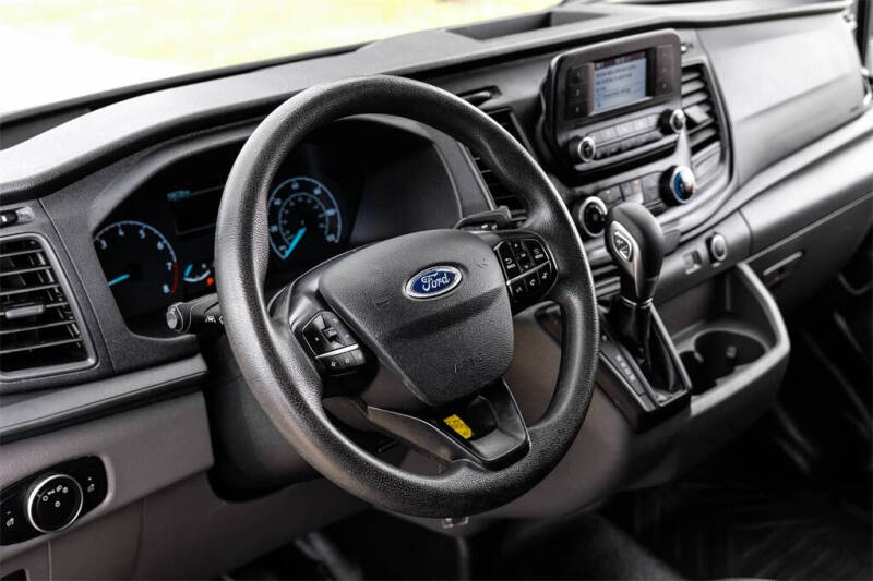 2022 Ford Transit 250