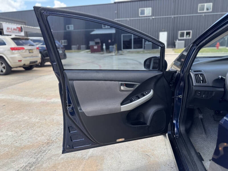 2014 Toyota Prius Two