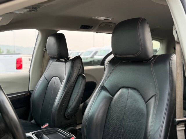2019 Chrysler Pacifica Touring L