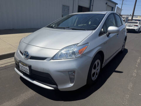 2013 Toyota Prius Three