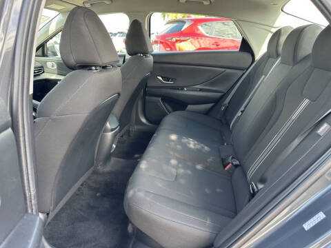 2024 Hyundai Elantra Hybrid Blue