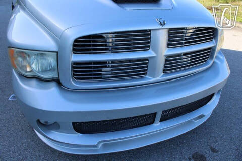 2005 Dodge Ram 1500 SRT-10