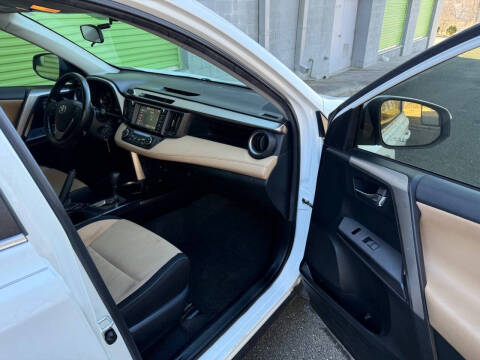 2016 Toyota RAV4 XLE