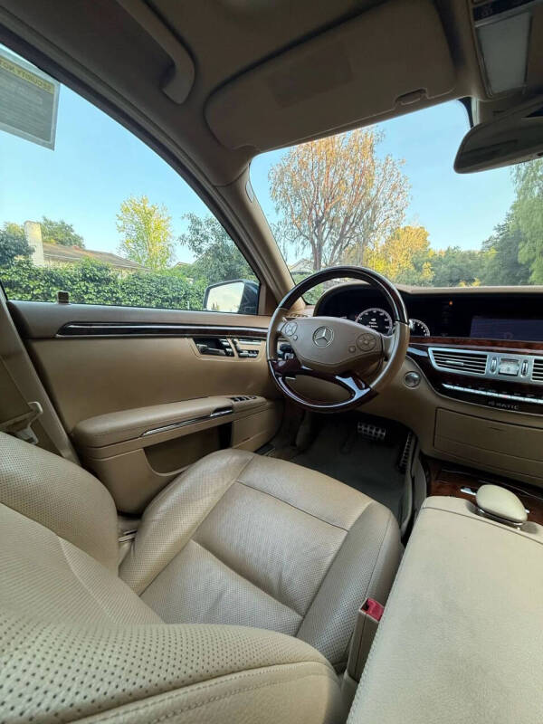 2012 Mercedes-Benz S-Class S 550 4MATIC