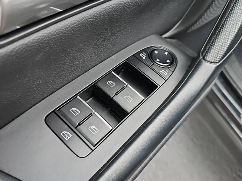 2025 Mazda CX-50 2.5 S Preferred