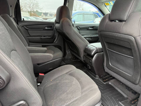 2015 GMC Acadia SLE-2