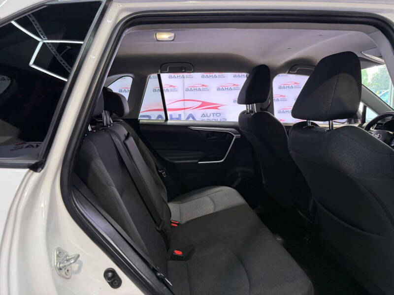 2022 Toyota RAV4 LE