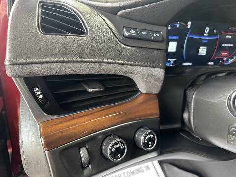 2020 Cadillac Escalade Luxury