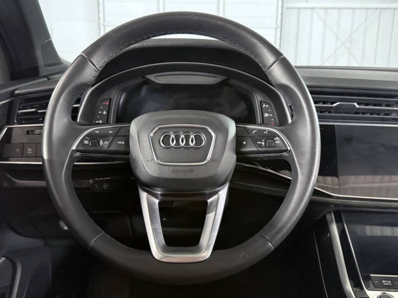 2021 Audi Q7 quattro Premium Plus 55 TFSI