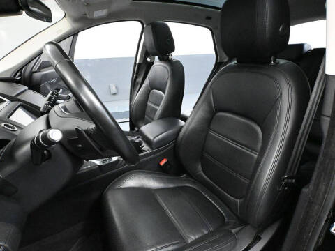 2020 Jaguar E-PACE P250 SE