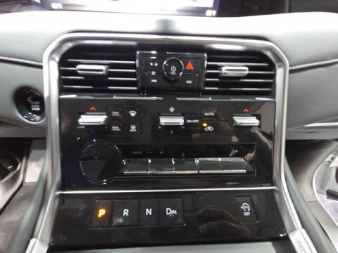 2025 Nissan Armada SV